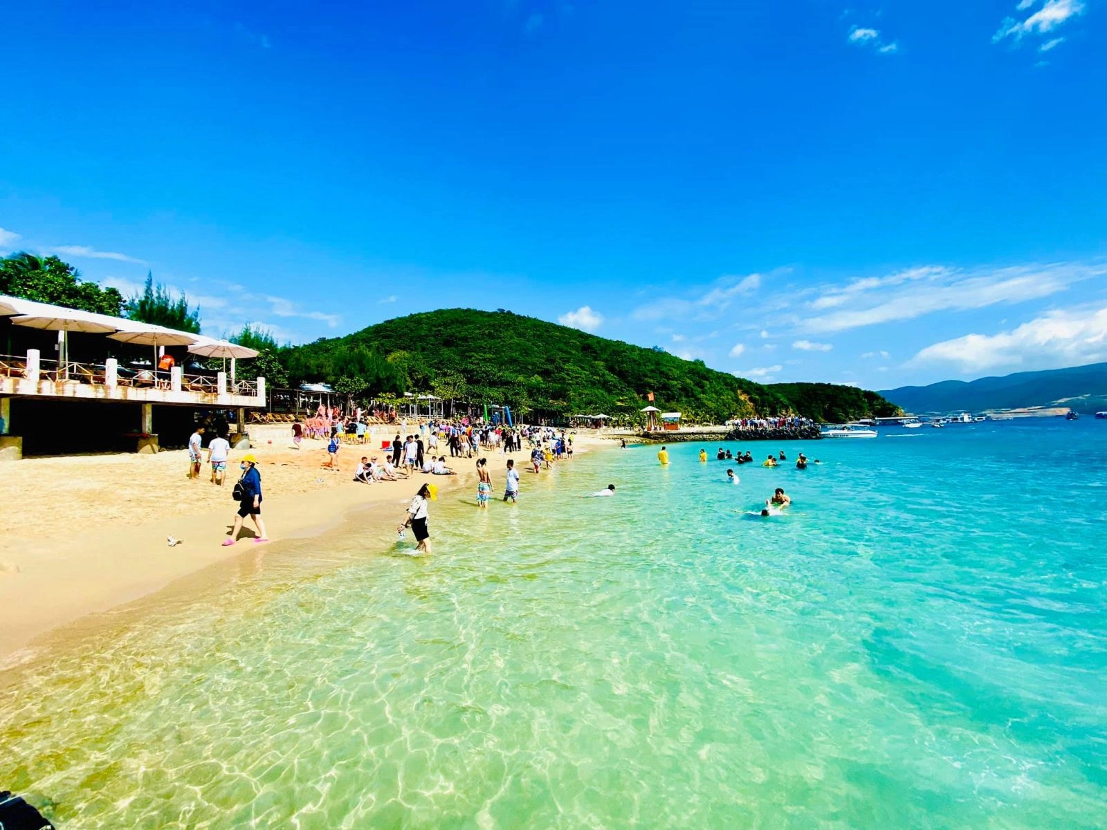 Du lịch Nha Trang: Bãi Tranh – Làng Chài – Hòn Tằm